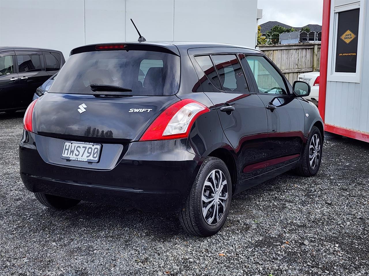 2013 Suzuki Swift