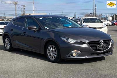 2014 Mazda Axela