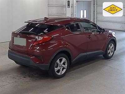 2017 Toyota C-HR - Thumbnail