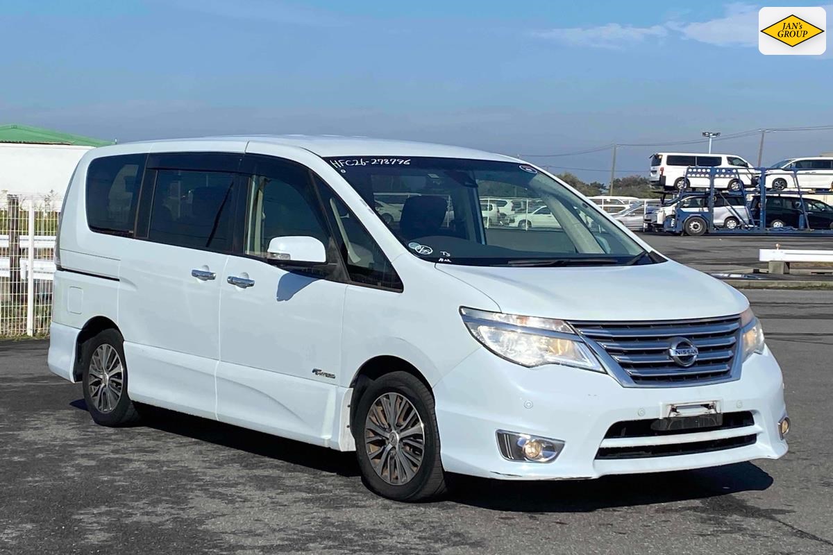 2015 Nissan Serena