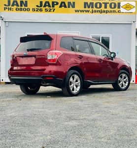 2015 Subaru Forester - Thumbnail