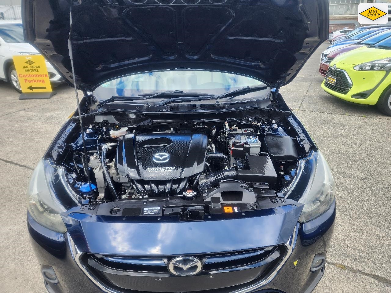 2015 Mazda Demio