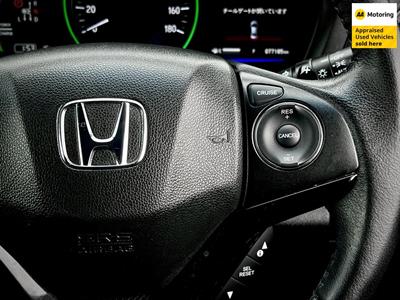 2015 Honda Vezel - Thumbnail