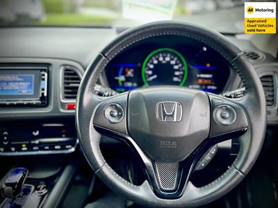 2015 Honda Vezel - Thumbnail