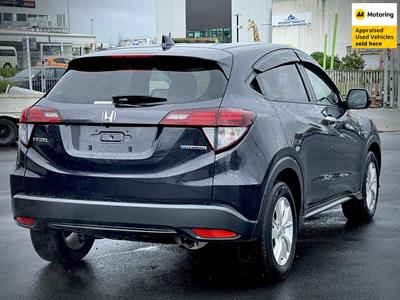 2015 Honda Vezel - Thumbnail