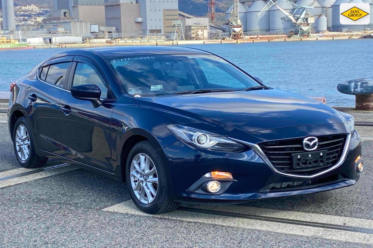 2014 Mazda Axela