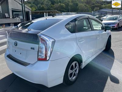 2013 Toyota Prius - Thumbnail