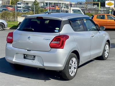 2017 Suzuki Swift - Thumbnail