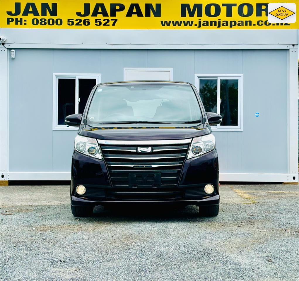 2015 Toyota Noah